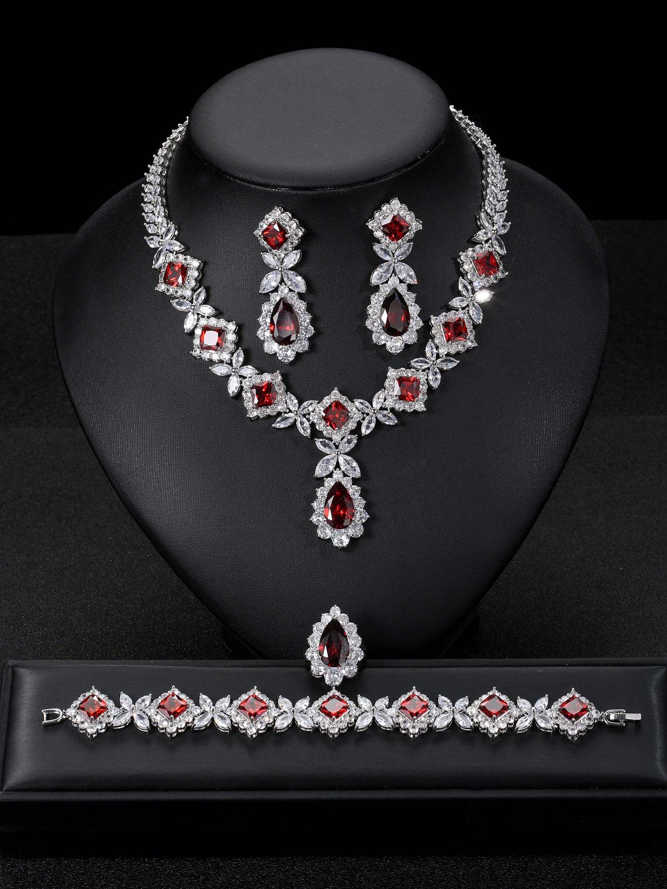 Luxury Necklace Earring Bracelet Ring Set