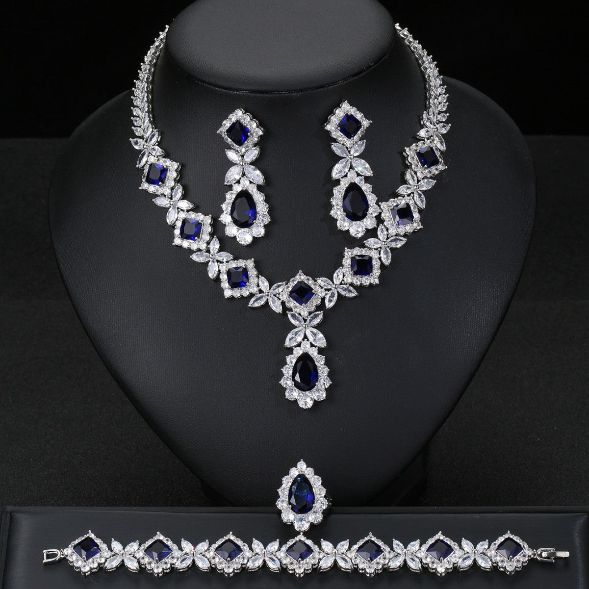 Luxury Necklace Earring Bracelet Ring Set