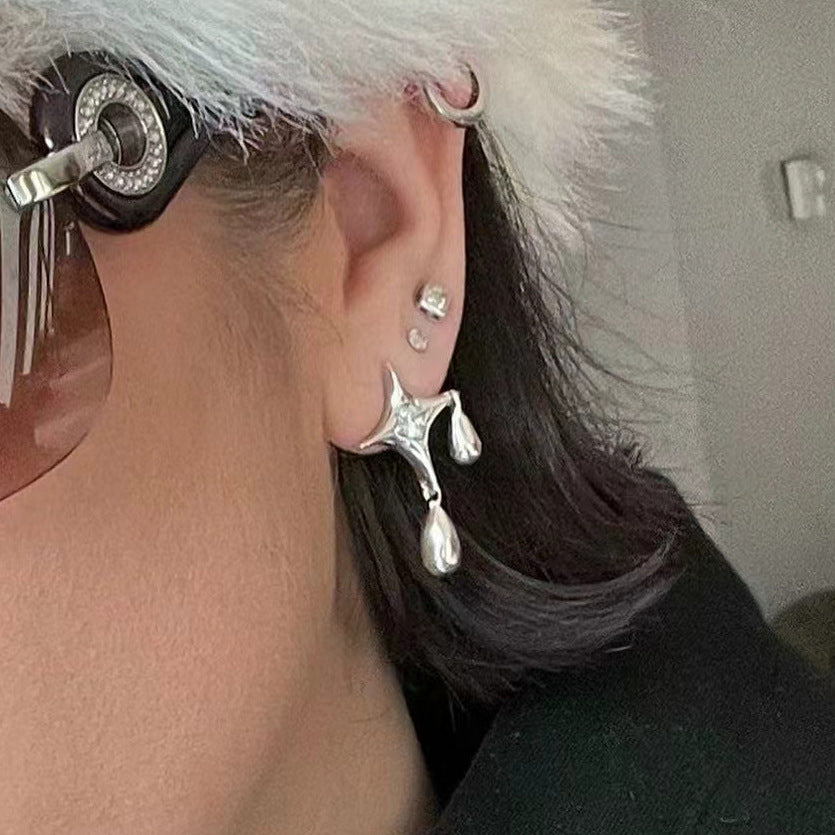 Teardrop earrings