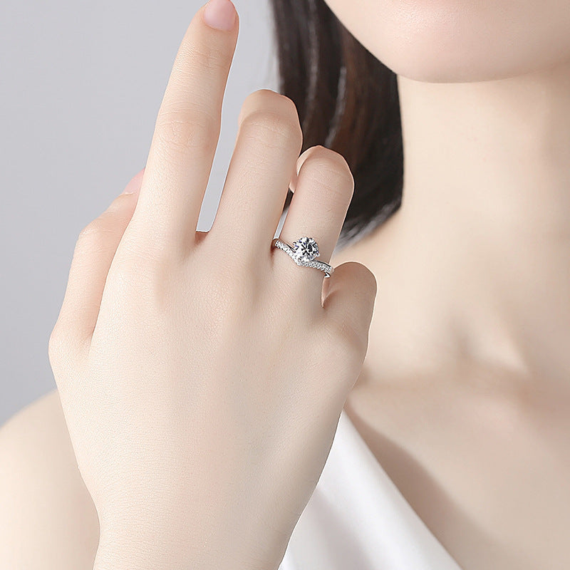 V-Shaped band ring