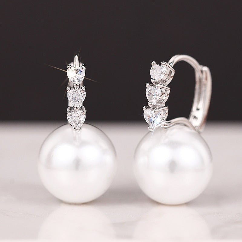 Women's Pearl Earrings