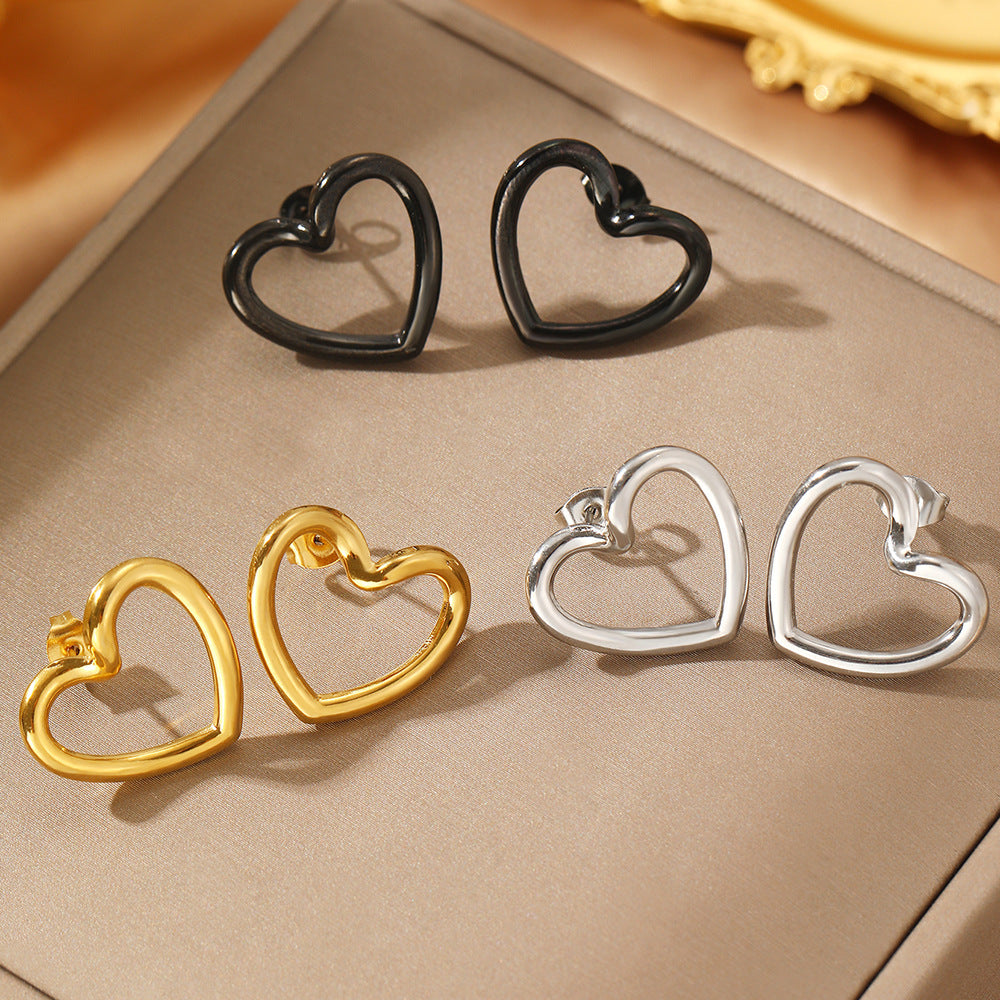 Heart-Shaped stud earrings