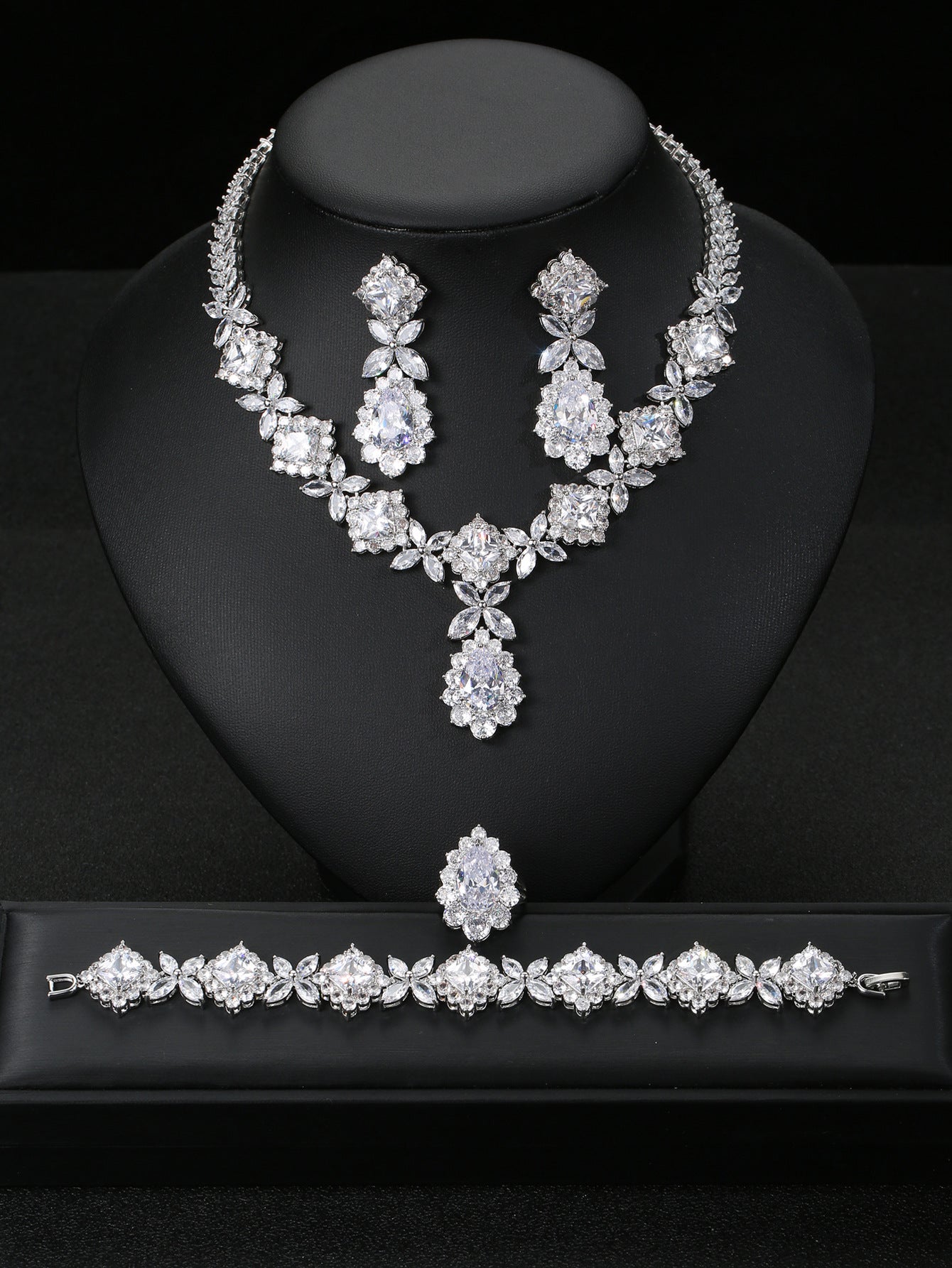 Luxury Necklace Earring Bracelet Ring Set