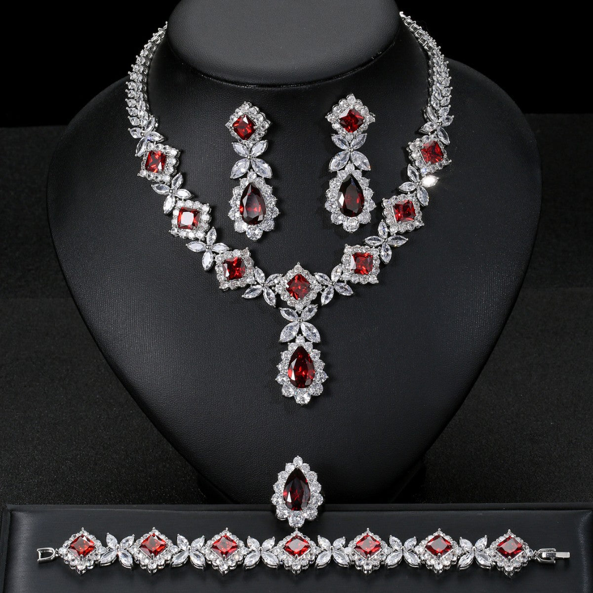 Luxury Necklace Earring Bracelet Ring Set