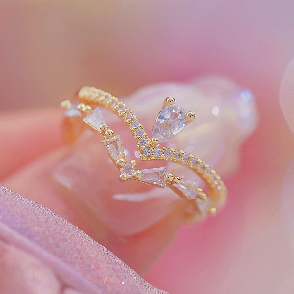 Women's French Style Ring