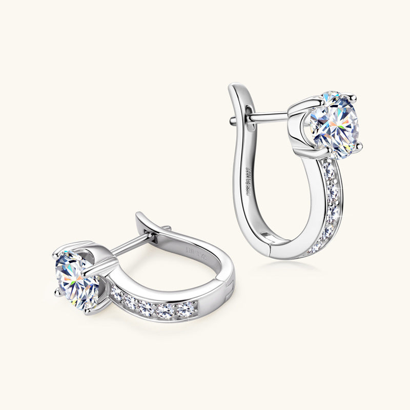Exquisite solitaire earrings