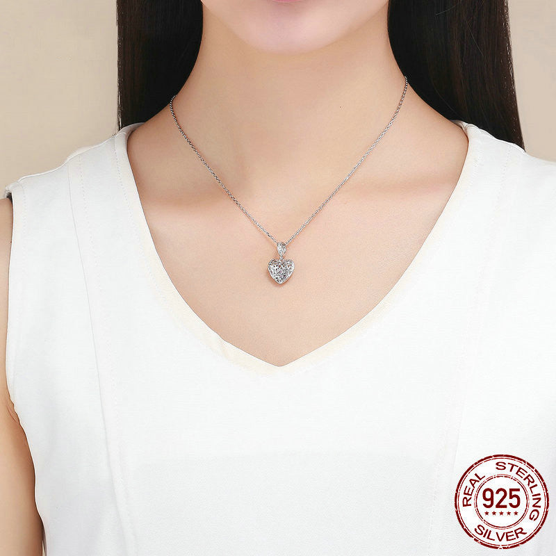 Throbbing Heart Bracelet Charm